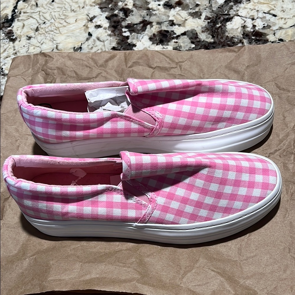 Pink and White Checkered Flats with Slip-On Design